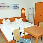 Appartementhaus فندق *
