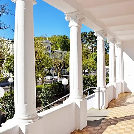 Appartementhaus Hotel Sellin (Rugen)