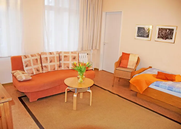 Appartementhaus ホテル *