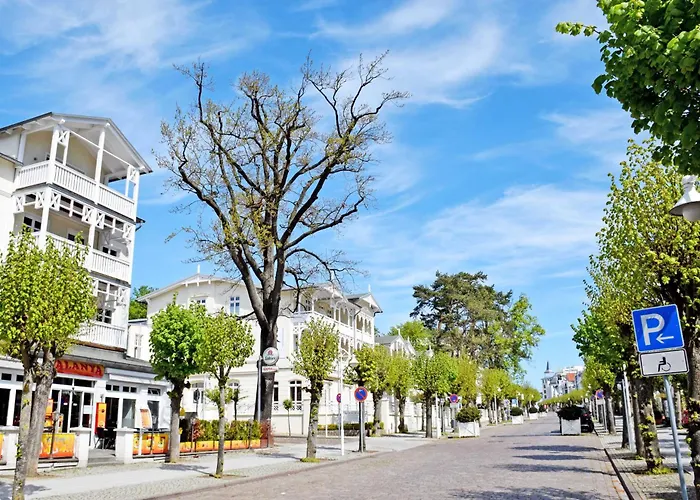 Appartementhaus ホテル *