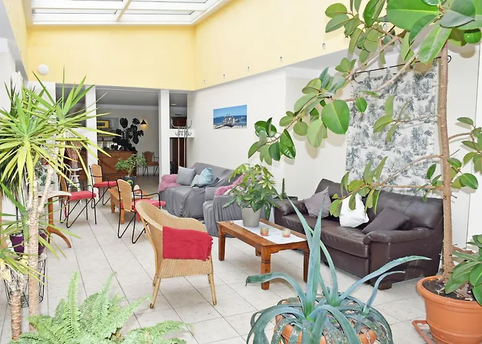 Appartementhaus ホテル *